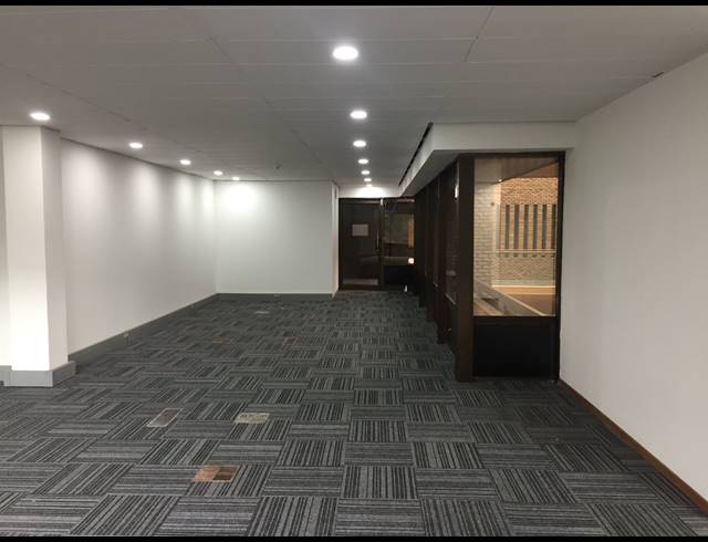 210M² OFFICE TO LET IN BEDFORDVIEW